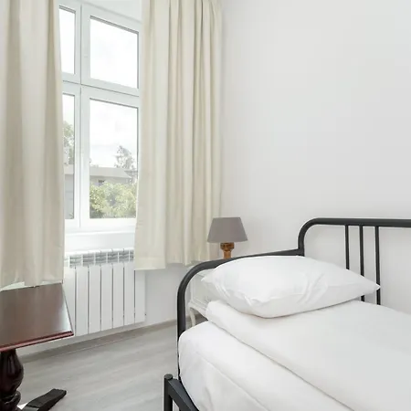 Апартаменти Z Parkingiem Tylko 8 Minut Spaceru Od Morza By Renters *